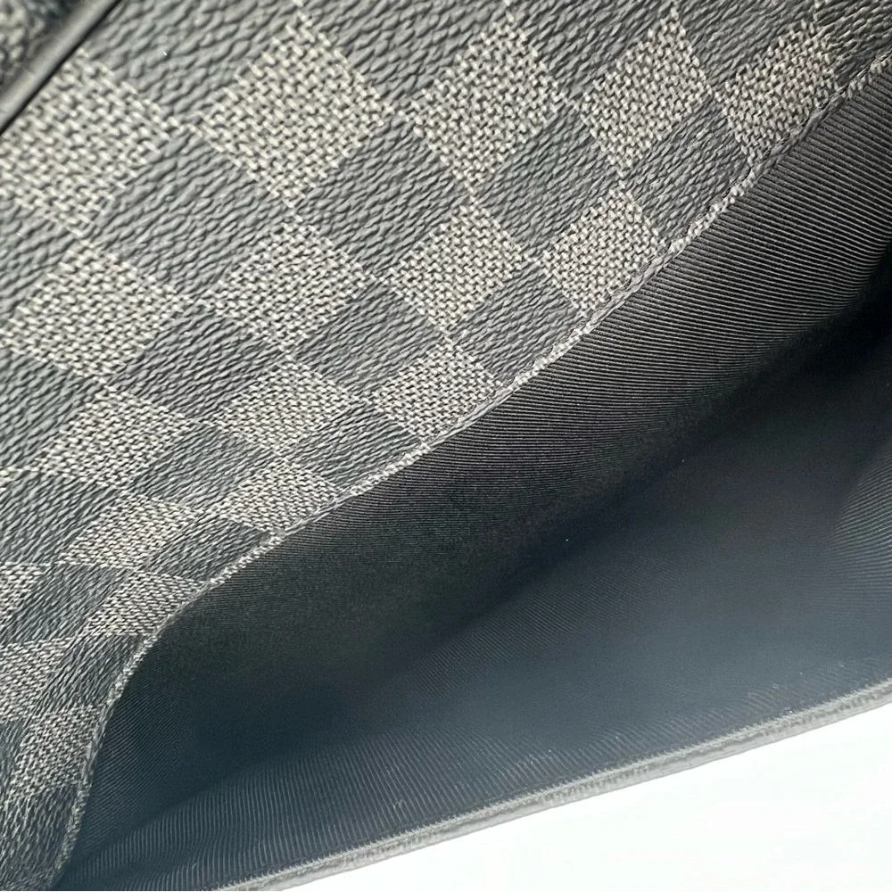 Louis Vuitton Black and Gray Damier Graphite Messenger Bag